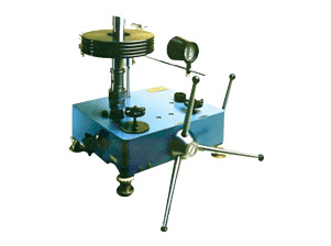 Манометр грузопоршневой МП-600 класса точности 0,01 и 0,02